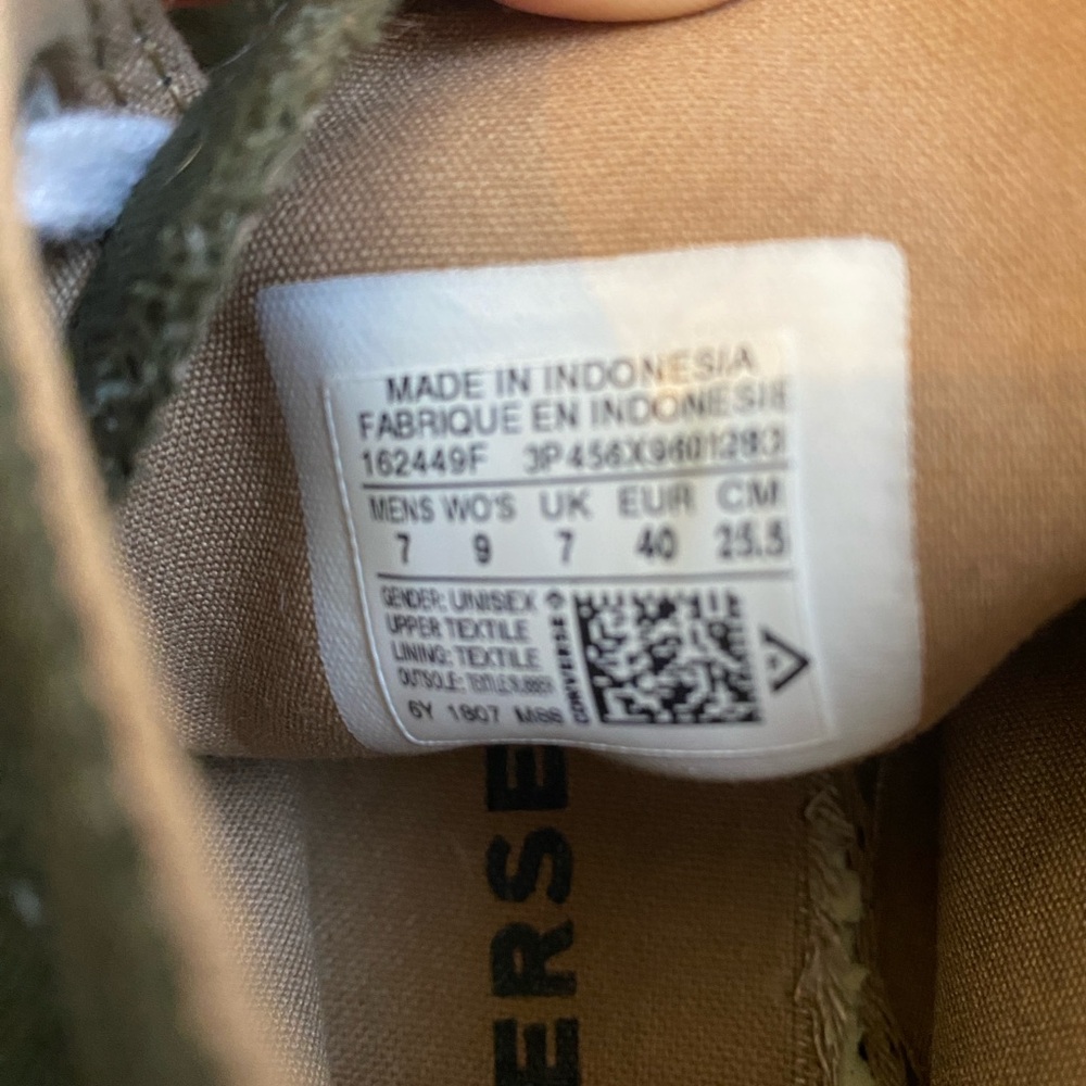 Forest green hightop converse - Picture 2 of 2